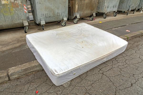 Box Spring Disposal in Sacramento